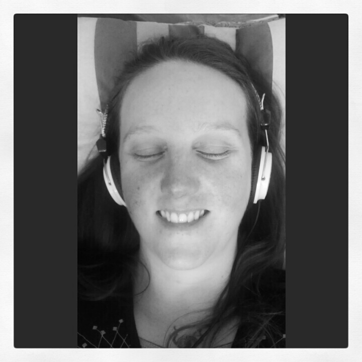 headphone-meditation